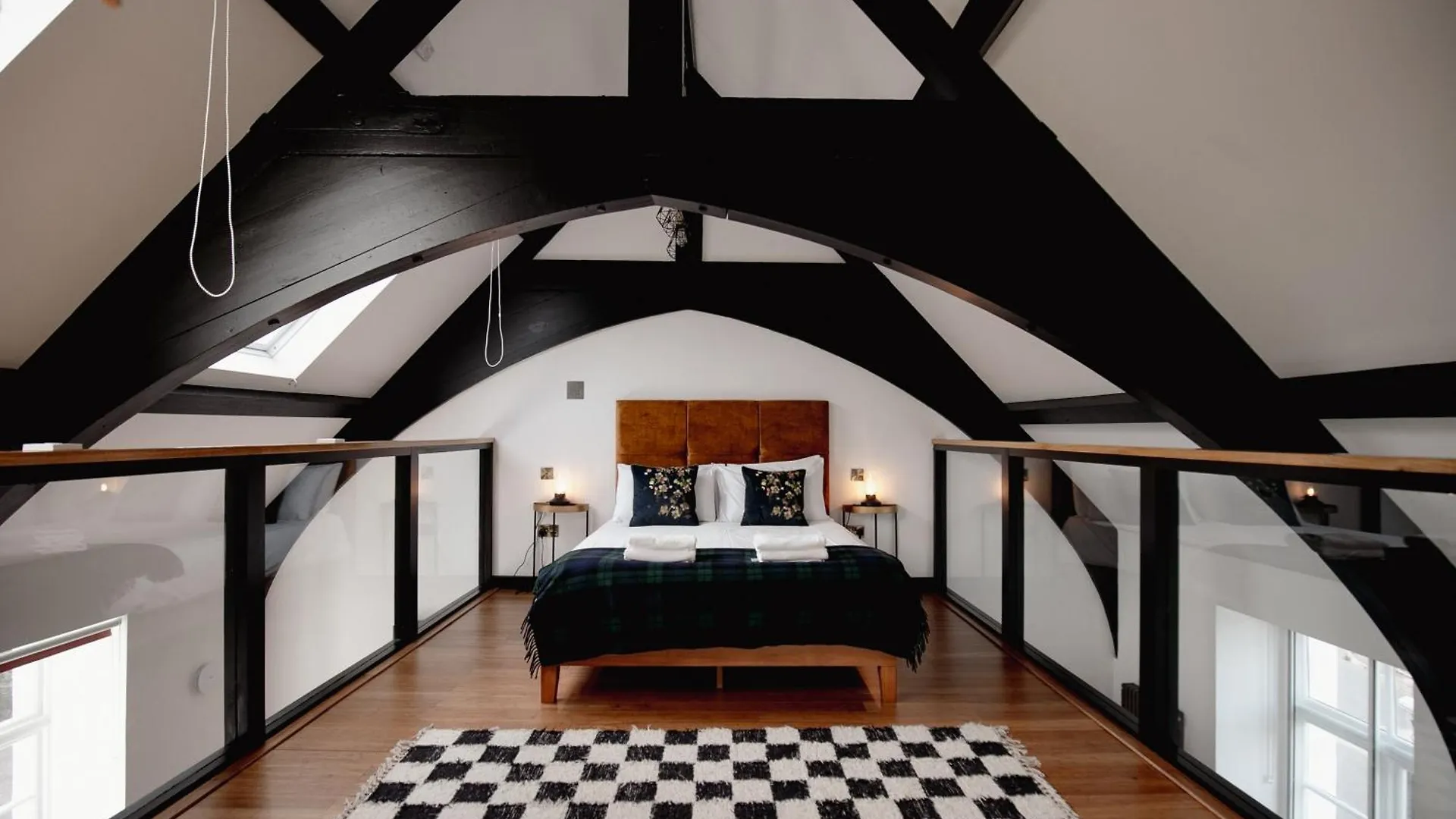 Slateford House 1770 Luxury Aparthotel By The House Of Danu Edinburgh